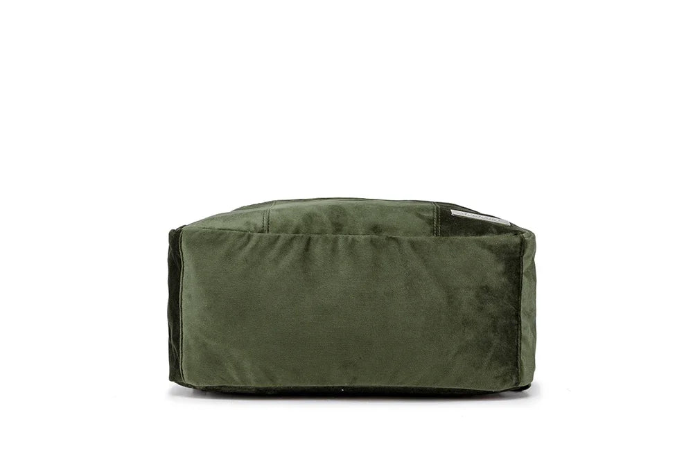 Wickeltasche Kinderwagen Velvet – Weich, Praktisch & Mit Schnullerbox | Nuvlee